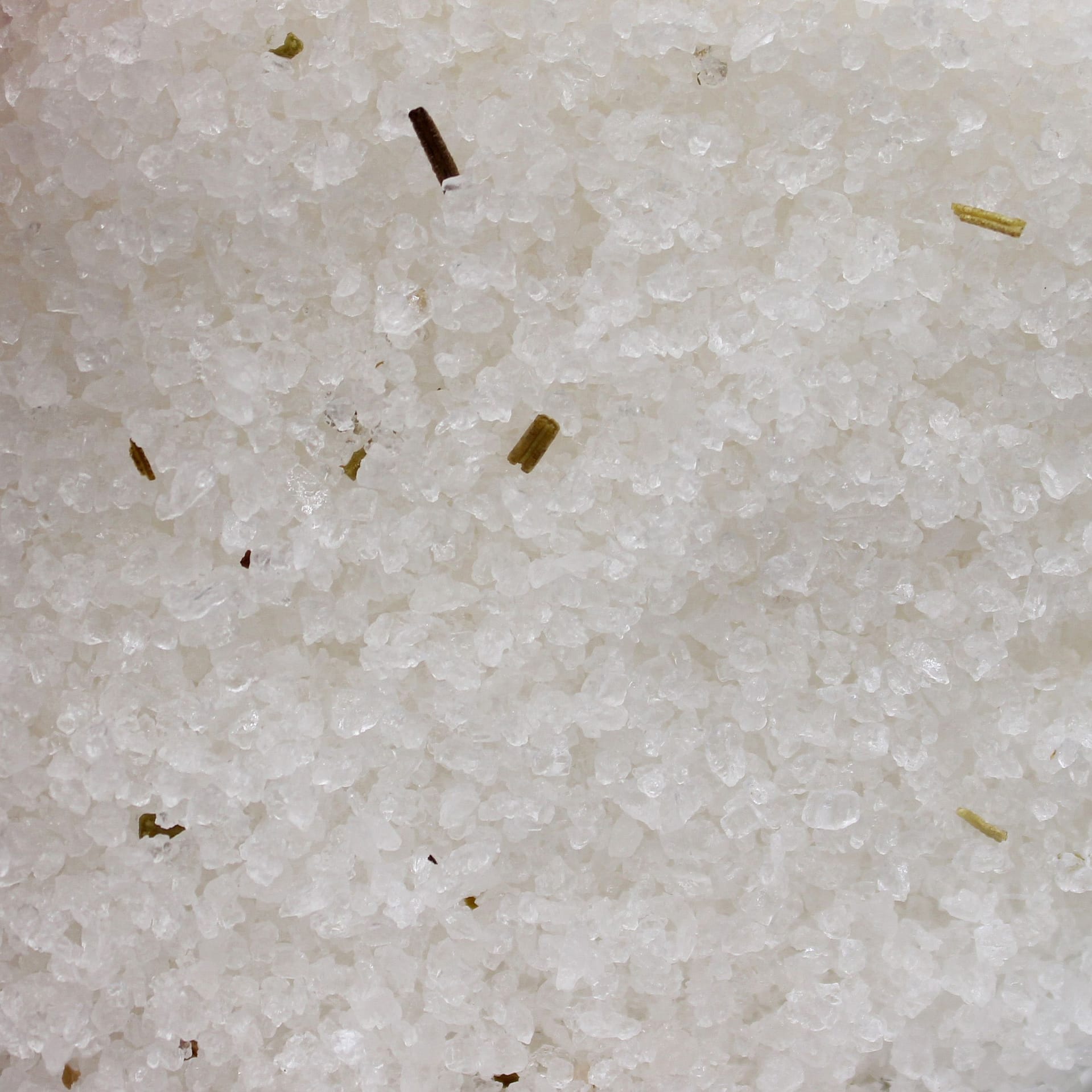 Himalayan Bath Salt Blend 500g - Clarity 4 Himalayan Bath Salt Blend with rosemary and clary sage essential oils in a jar