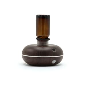 Mini essential oil nebulizer with USB-C and motion detection feature.