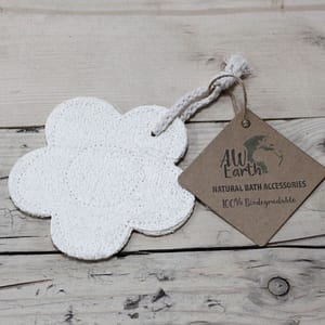 Natural loofah body scrub shaped like a flower, perfect for gentle exfoliation.